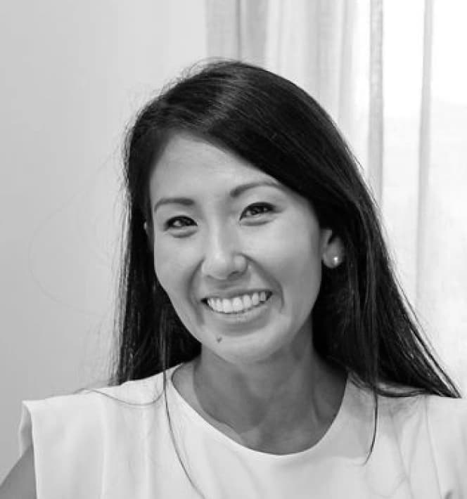 Portrait of Dr Olivia Ly Lesslar